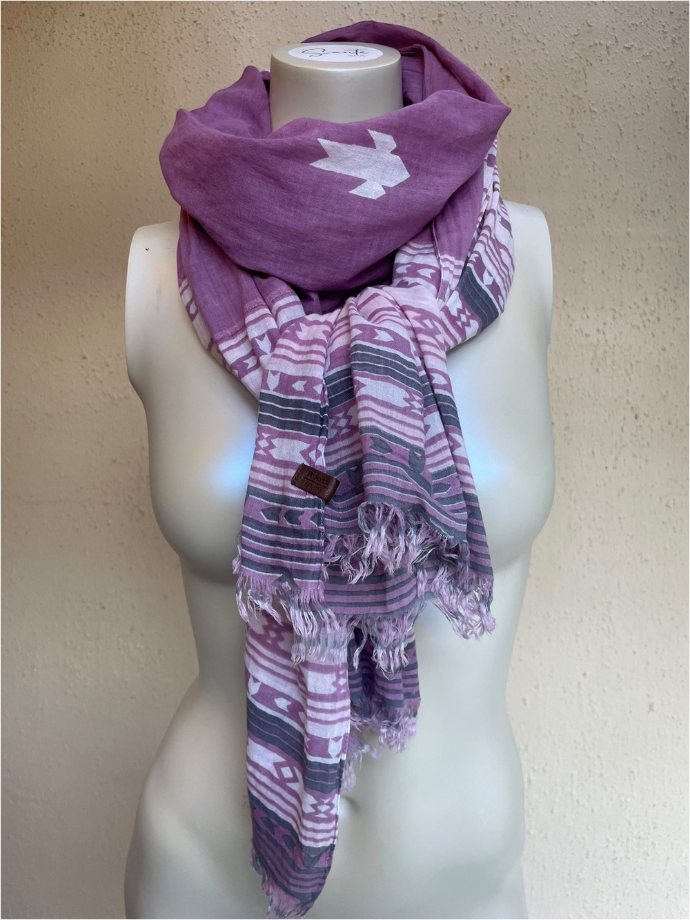Roots Lavender Purple Southwestern Arrow Geometric Fringed Lightweight Scarf
